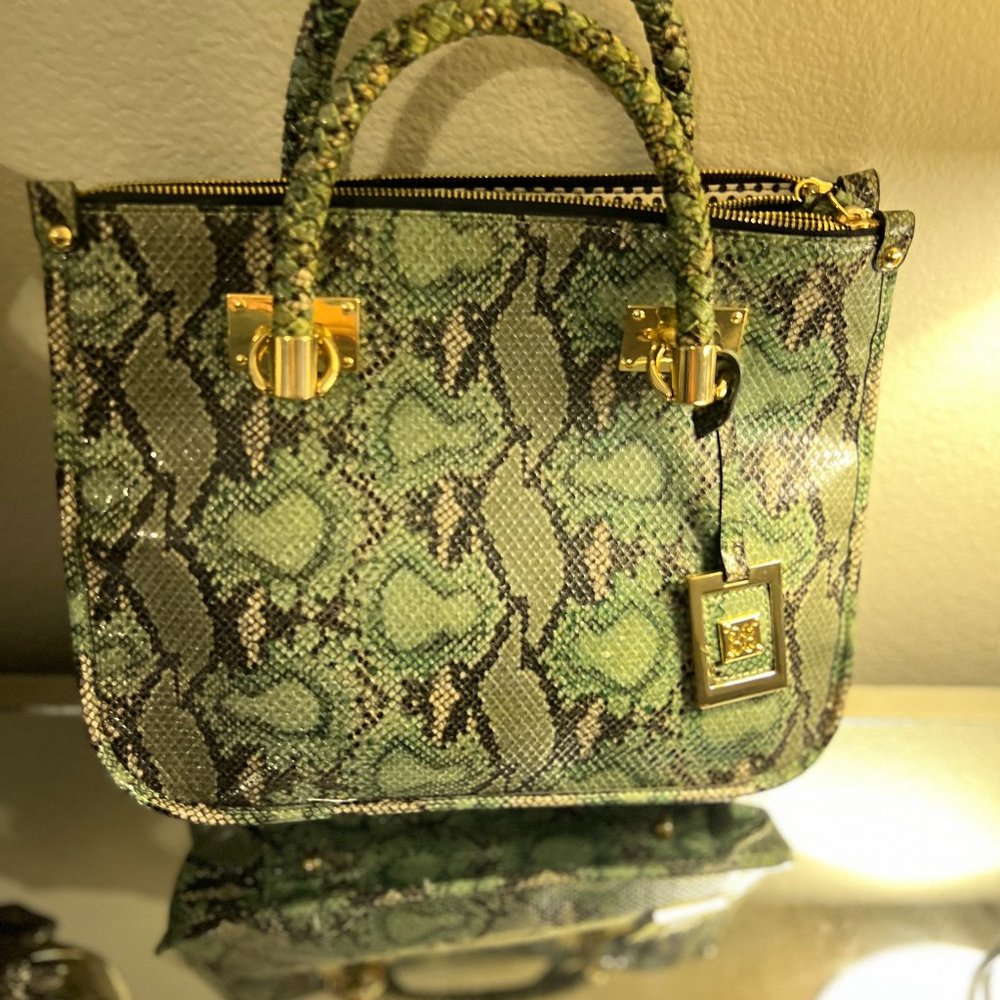 Giani Bini Handbag